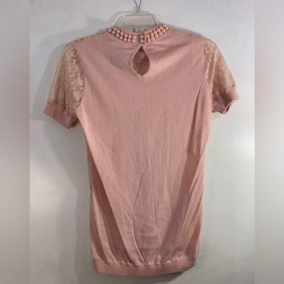 Theodore Twelve Los Angeles Pearl Collar & Lace Short Sleeved Pink Top, Size: M - Picture 2 of 10